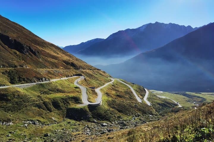 4-Day Swiss Alps Porsche Drive: Interlaken, Furka-Grimsel-Susten