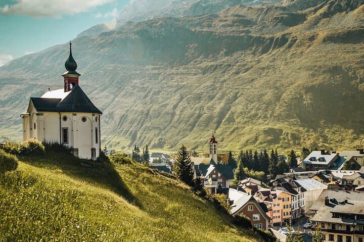 4-Day Swiss Alps Porsche Drive: Interlaken, Furka-Grimsel-Susten