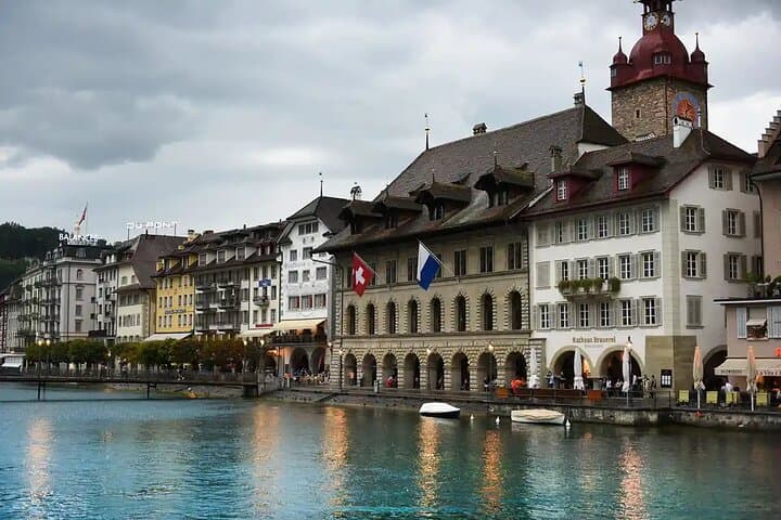 Lucerne Sightseeing Private Walking Tour