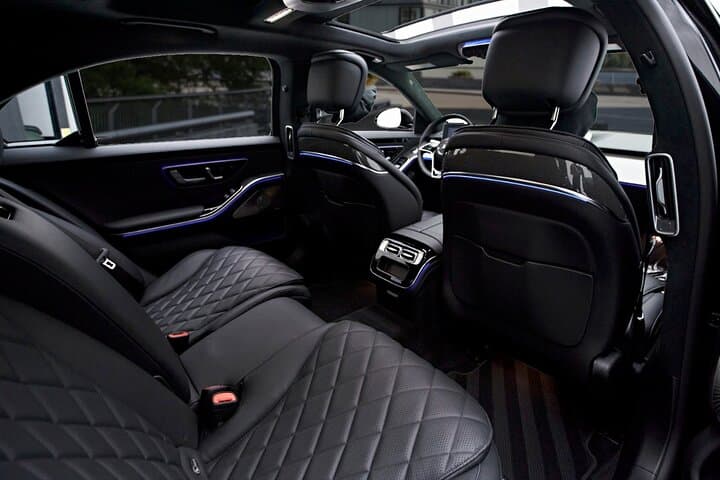 Zurich : Private Transfer To/From Airport and Zurich city