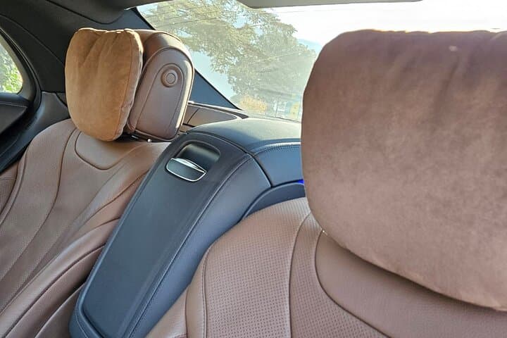 Malpensa Lugano or Lugano Malpensa Airport Transfer - Luxury car