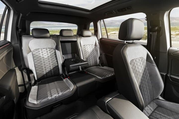 Grindelwald to Zurich Airport ZRH Private Transfer Service.