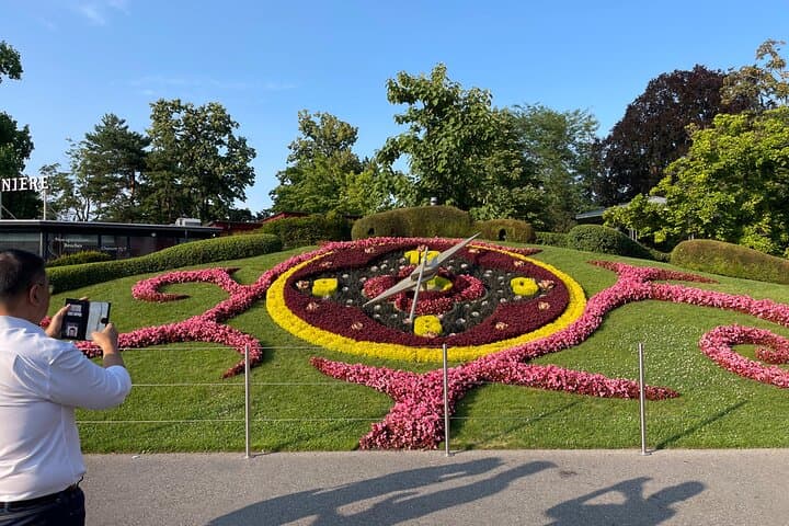 The Flower Clock