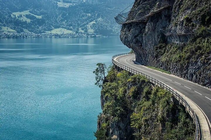 Swiss Panorama Cabrio Experience Trip through the Alps from Bern