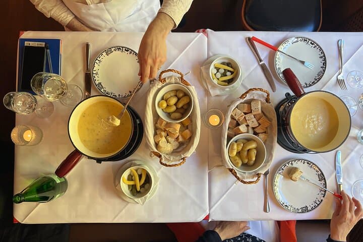 Private Walking Food Tour in Zurich with 10+ Food Tastings