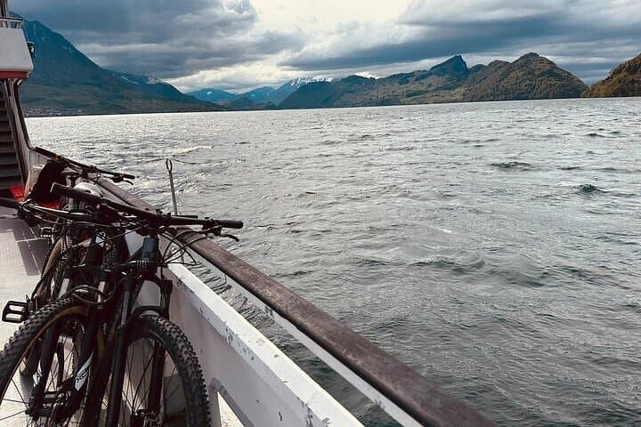 2 Day Swiss Bike and Hike Adventure Combo Tour