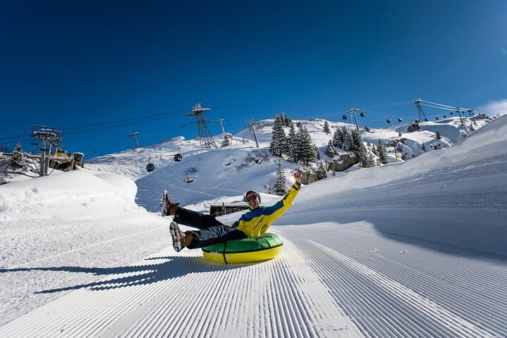 From Zurich: Titlis Beginner Ski Experience and Lucerne Day Trip