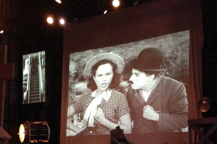 Limousine Transfer & Chaplin's world visit