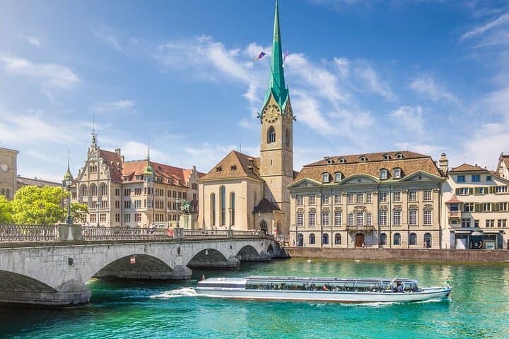 Zurich: ZRH Airport Private Transfer to/from City Center