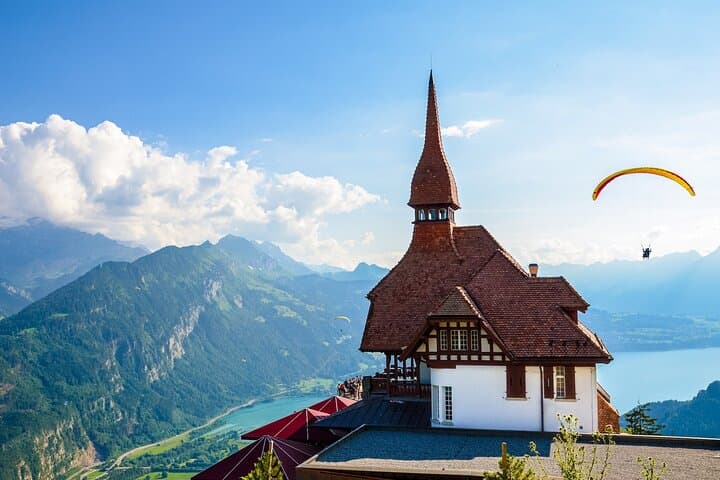 Private direct transfer from Zurich to Interlaken