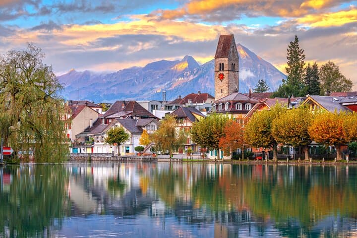 Private transfer from Zurich to Interlaken with 2h stop in Bern