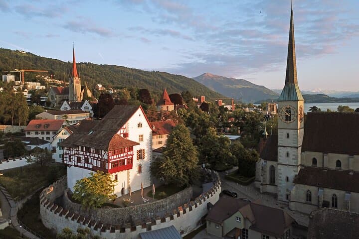 Private transfer from Zurich to Lugano, 2h Stop in Zug