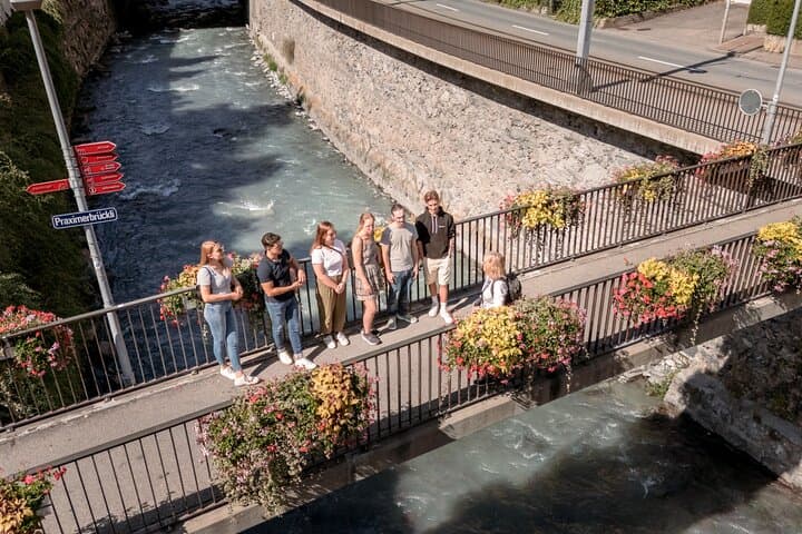 Guided tour through the old town of Chur in German