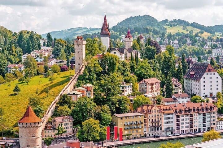 Instagrammable Lucerne Walking Tour Experience