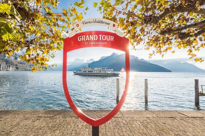 Instagrammable Lucerne Walking Tour Experience