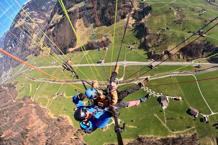Luzern / Lucerne Professional Paragliding Tandem Flights
