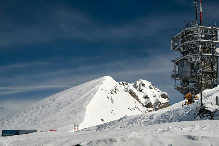 Mt Titlis and Lucerne Day Trip from Zurich with Free Photoshoot