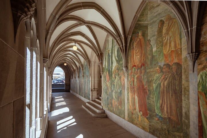 Zurich 360° City Walk Tour Including Hidden Spots