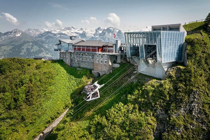 CabriO cable car from Kälti to Stanserhorn