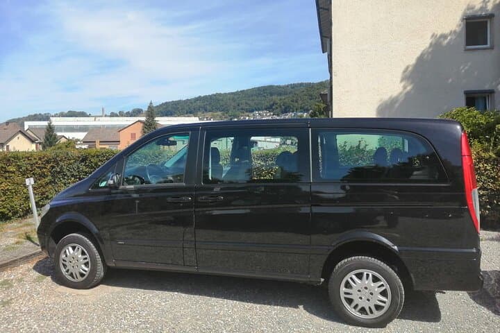 Private Transfers from Zurich Airport to Sankt Moritz