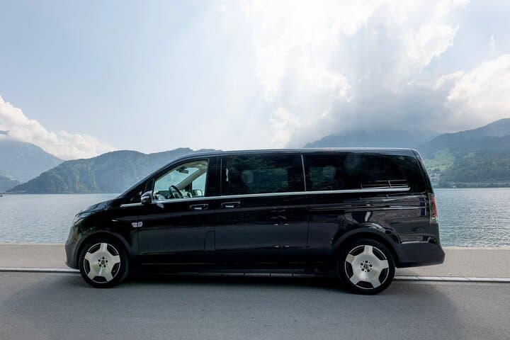 Lucerne to Zurich Airport Private Transfer (Local drivers)