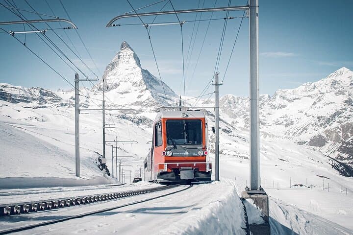 Switzerland in 2 days: Matterhorn, Glacier Express, Lucerne City