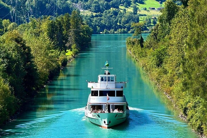 Cruising along the turquoise Aare River during the ride