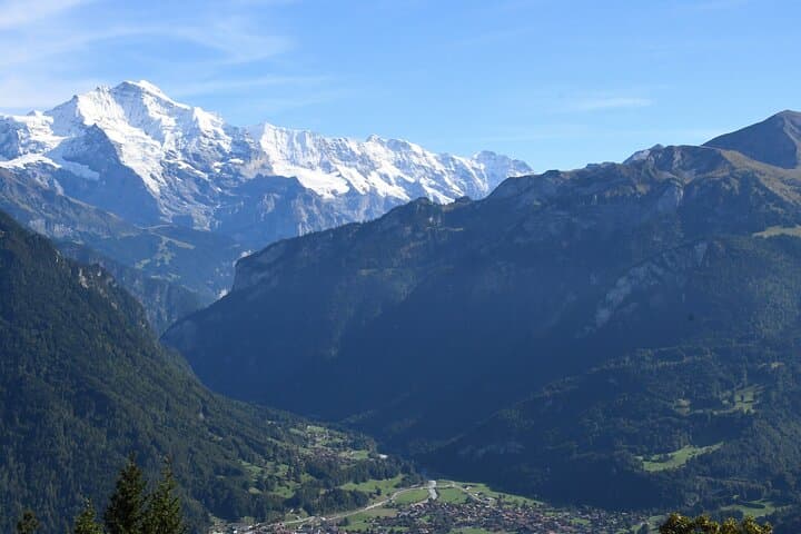 Basel to or from Interlaken Private Transfer for 1-4 passengers