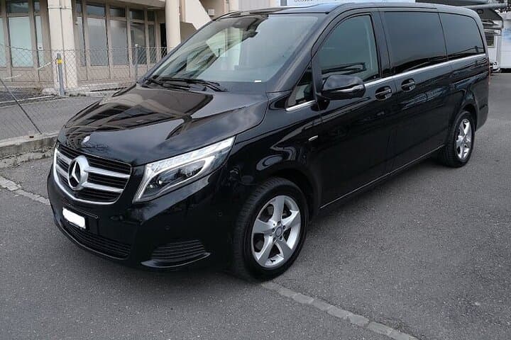 Private Transfers from Zurich Airport to Sankt Moritz