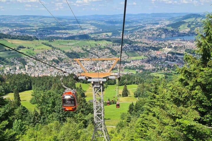 Pilatus Guided Tour with Cable Car, Cogwheel and Lake Cruise