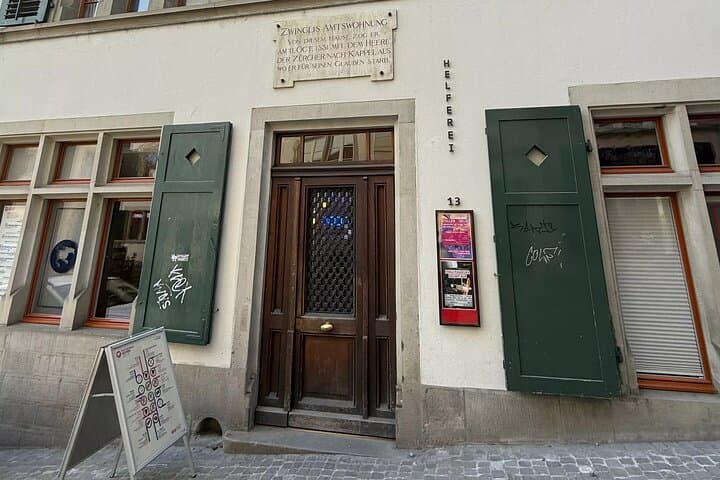 Zurich's Heists and Robberies: A Self-Guided True Crime Tour