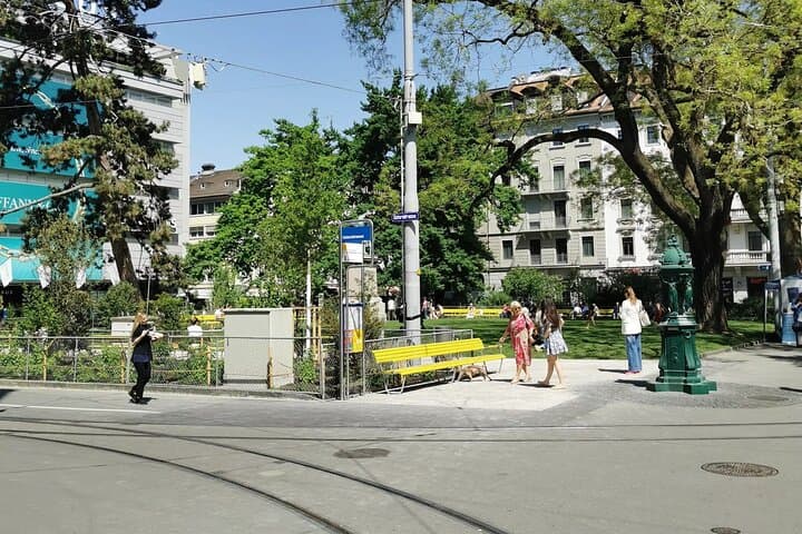 Zurich's Heists and Robberies: A Self-Guided True Crime Tour