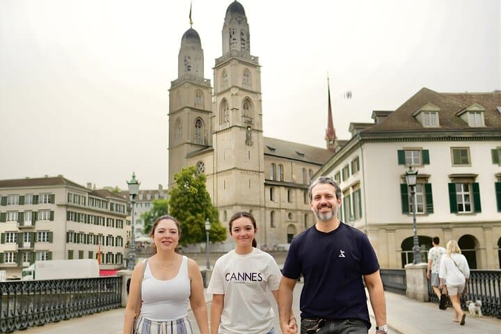 Zurich: Private City Walking Tour with Polybahn Ride