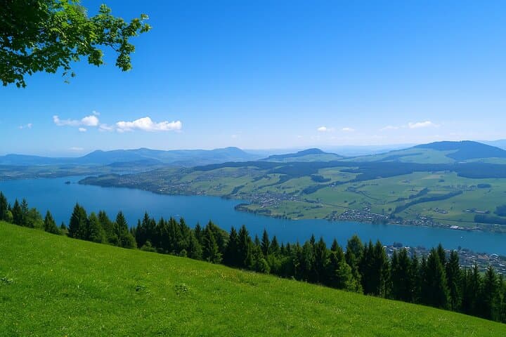 From Zurich: Private Lucerne Hidden Gems & Local Tastes Tour