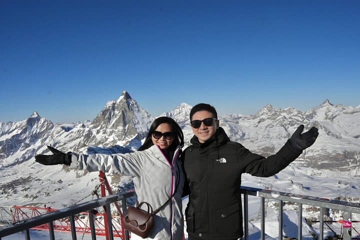Zermatt: Private Village Walk, Viewpoints & Mountains