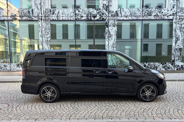 One Way Transfer from Zurich Airport to Freiburg Breisgau