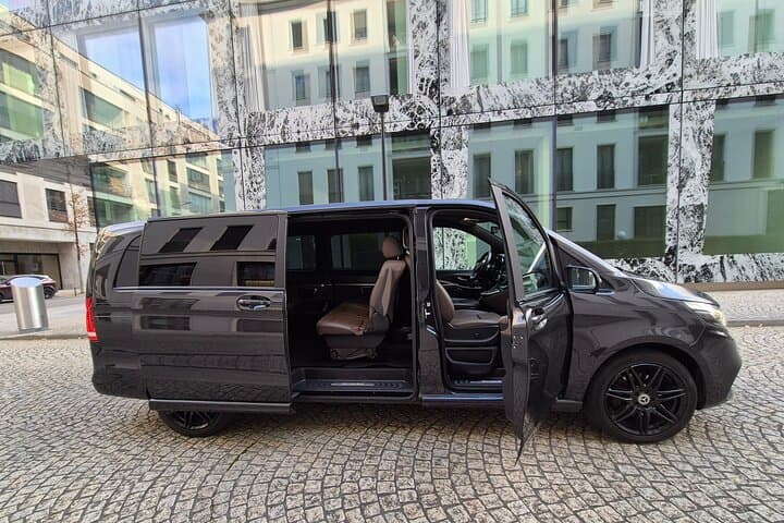 Private One Way Transfer from Zurich Airport (ZRH) to Leukerbad