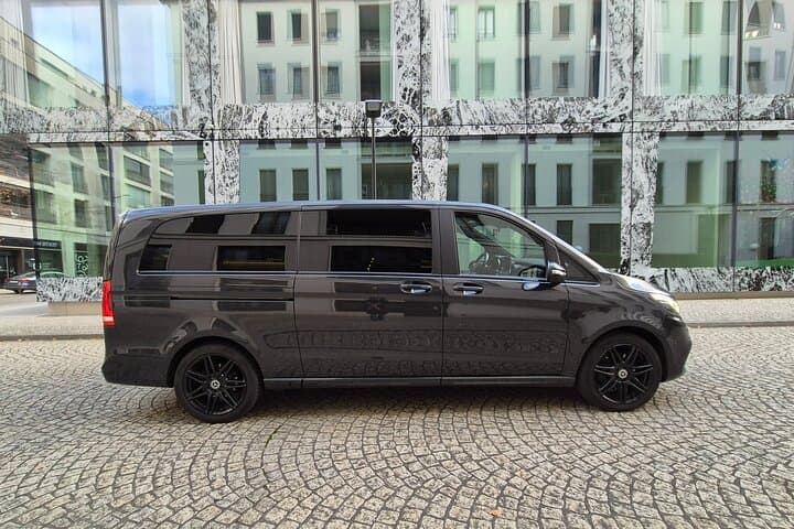 One Way Transfer from Zurich Airport to Freiburg Breisgau