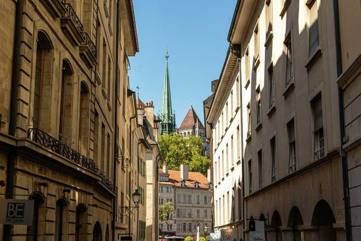 TOP Geneva : Private Guided Tour with your mobile