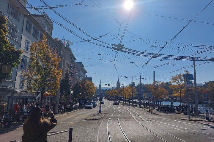 Starting point — just 5 minutes from Zürich Main Station