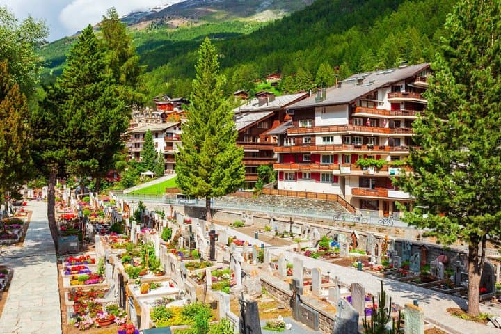 Zermatt Private Old Village Walk: Scenic Streets & Alpine Views