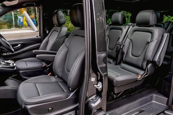 Zurich : Private Transfer To/From Airport and Zurich city