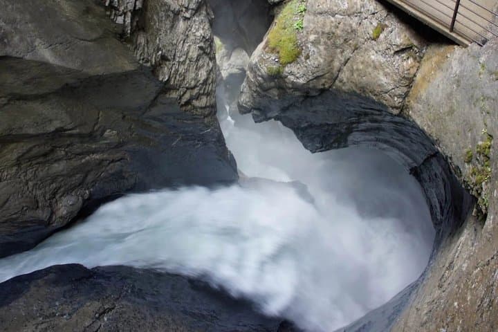Lauterbrunnen and Trummelbach Waterfalls E-bike Tour Swiss Picnic