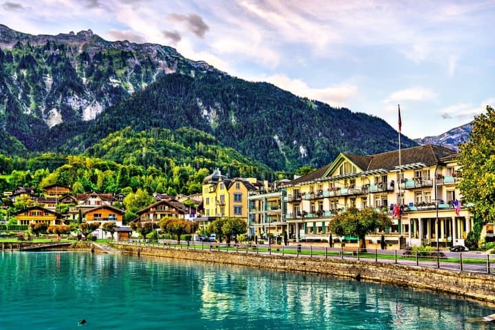 Discover Interlaken’s most Photogenic Spots with a Local