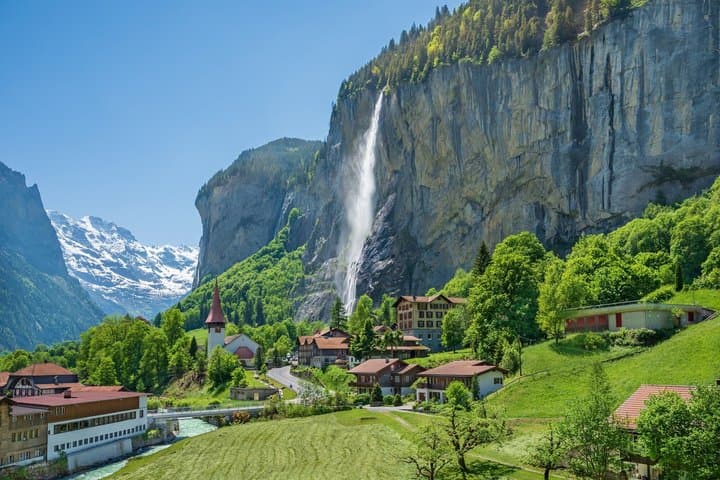 Zurich Private Grindelwald and Lauterbrunnen Day Tour