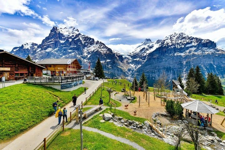 Zurich Private Grindelwald and Lauterbrunnen Day Tour