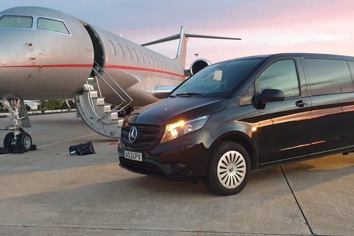 Geneva Airport Private Transfer One Way or Round Trip City