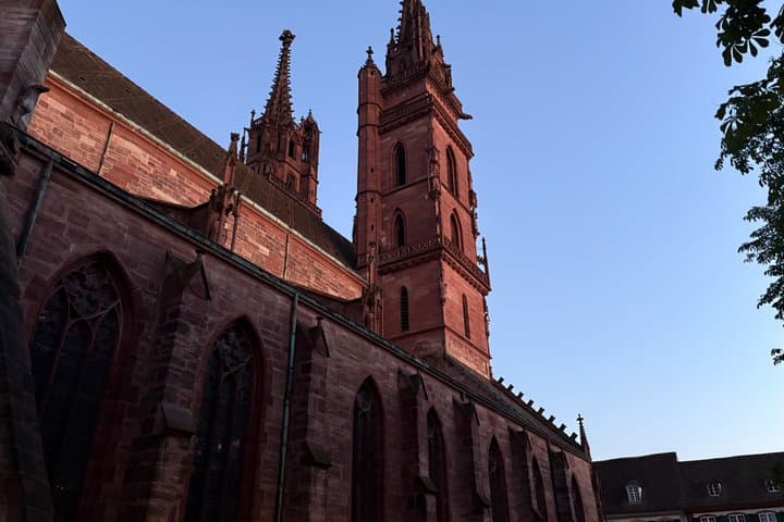 Basel's Historical Old Town Tour (Night)