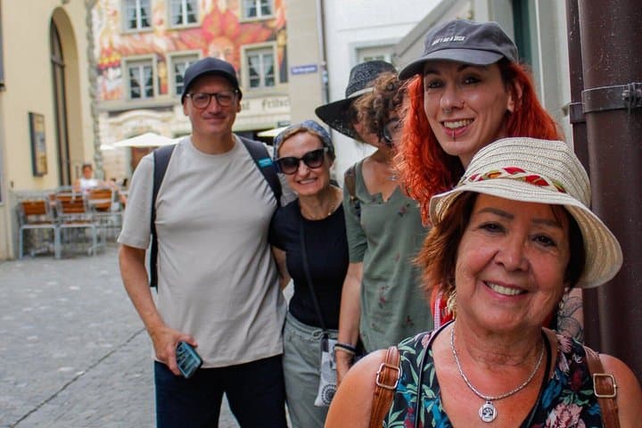 Guided walking tour of Lucerne with a local photojournalist