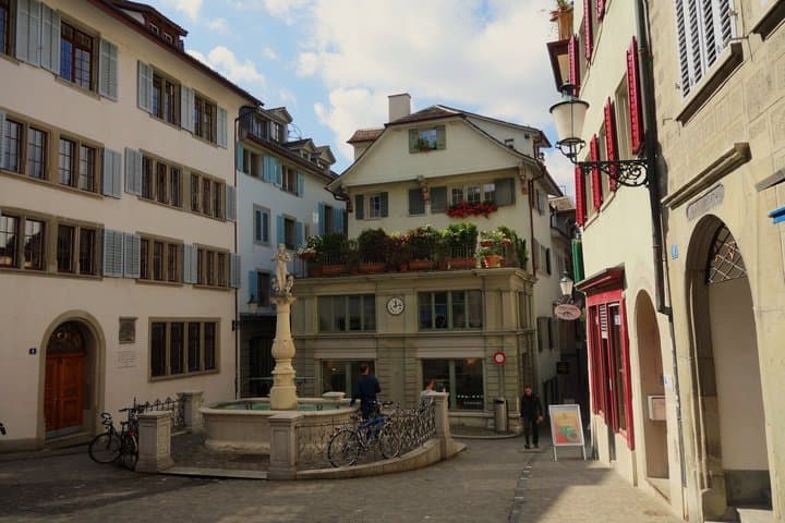Zurich Private Customizable Guided Walking Tour